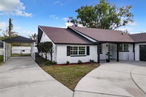 Casa en venta en Belle Isle, Florida, 3 dormitorios, 182.74 m2 № 1912130 - foto 2