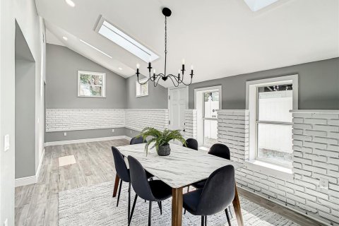Casa en venta en Belle Isle, Florida, 3 dormitorios, 182.74 m2 № 1912130 - foto 10