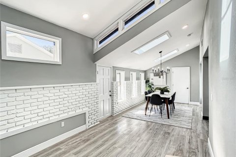 Casa en venta en Belle Isle, Florida, 3 dormitorios, 182.74 m2 № 1912130 - foto 12