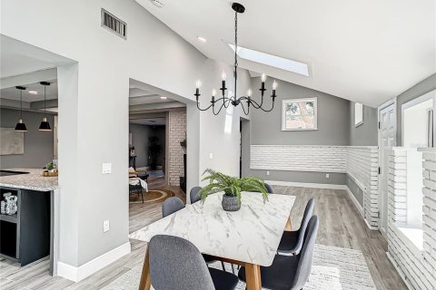 Casa en venta en Belle Isle, Florida, 3 dormitorios, 182.74 m2 № 1912130 - foto 11