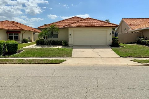 House in Bradenton, Florida 2 bedrooms, 165.37 sq.m. № 2093210 - photo 25