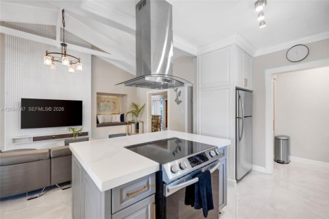 House in Hollywood, Florida 4 bedrooms, 199.28 sq.m. № 2068744 - photo 2