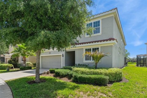 Casa en venta en Davenport, Florida, 12 dormitorios, 454.01 m2 № 2217664 - foto 2