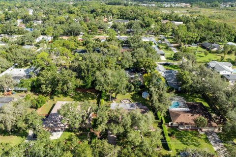 House in Longwood, Florida 3 bedrooms, 154.03 sq.m. № 2395936 - photo 9