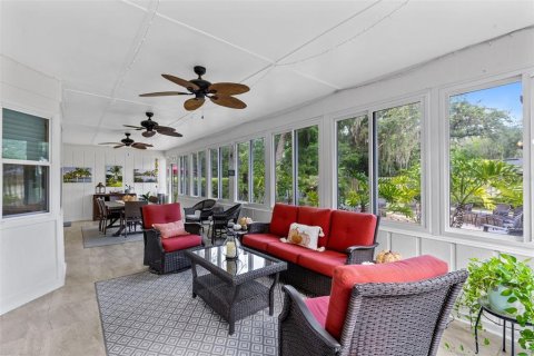 House in Longwood, Florida 3 bedrooms, 154.03 sq.m. № 2395936 - photo 10