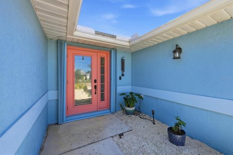 House in Bradenton, Florida 3 bedrooms, 159.7 sq.m. № 2418322 - photo 12