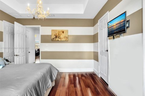 House in Fort Lauderdale, Florida 5 bedrooms, 404.68 sq.m. № 1892862 - photo 25