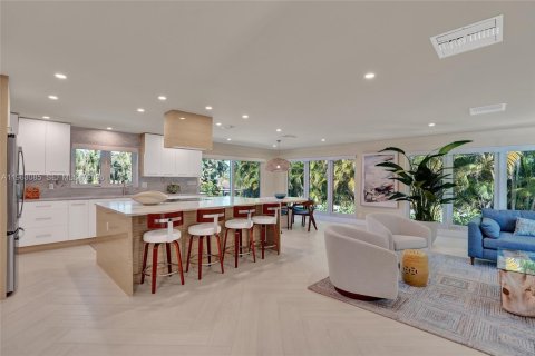 Villa ou maison à Lauderdale-by-the-Sea, Floride 3 chambres, 178.28 m2 № 2025844