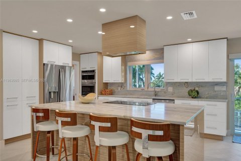 Villa ou maison à louer à Lauderdale-by-the-Sea, Floride: 3 chambres, 178.28 m2 № 2025844 - photo 7