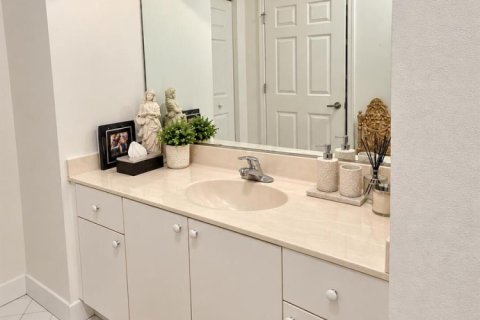 Appartement à louer à West Palm Beach, Floride: 2 chambres, 116.96 m2 № 2387908 - photo 8