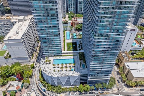 Купить кондоминиум в Майами, Флорида 2 спальни, 94.02м2, № 1999217 - фото 10