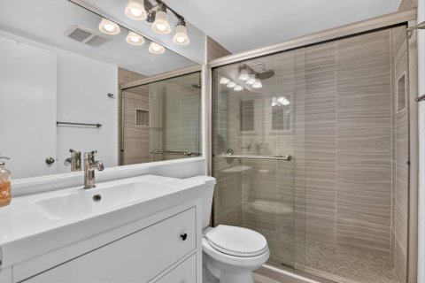 Condo in Boca Raton, Florida, 2 bedrooms № 2244620 - photo 6