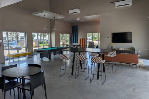Commercial property in Saint Petersburg, Florida 133.78 sq.m. № 2369426 - photo 9