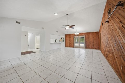 Villa ou maison à vendre à Arcadia, Floride: 3 chambres, 302.49 m2 № 2094402 - photo 9