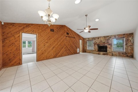 Villa ou maison à vendre à Arcadia, Floride: 3 chambres, 302.49 m2 № 2094402 - photo 4