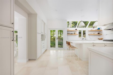 Villa ou maison à louer à Miami, Floride: 4 chambres, 360 m2 № 2171918 - photo 30