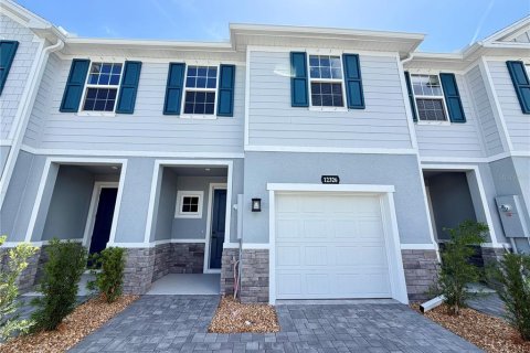Touwnhouse à louer à Lakewood Ranch, Floride: 3 chambres, 155.52 m2 № 2092363 - photo 2