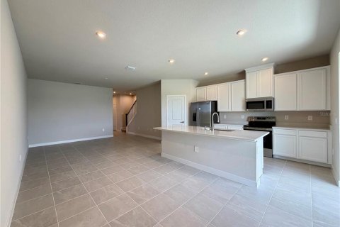 Touwnhouse à louer à Lakewood Ranch, Floride: 3 chambres, 155.52 m2 № 2092363 - photo 5