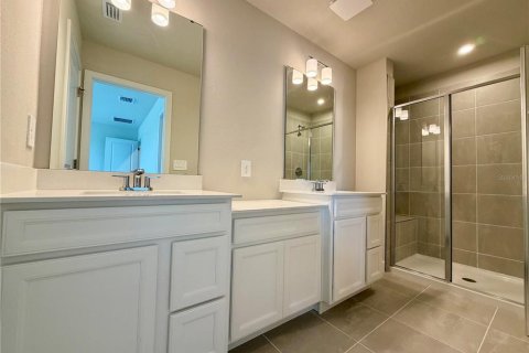 Touwnhouse à louer à Lakewood Ranch, Floride: 3 chambres, 155.52 m2 № 2092363 - photo 29
