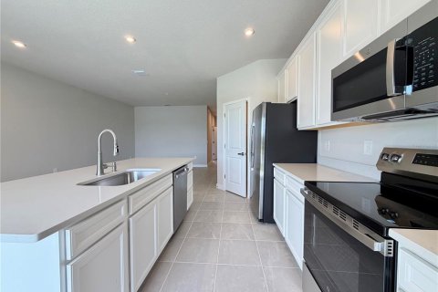 Touwnhouse à louer à Lakewood Ranch, Floride: 3 chambres, 155.52 m2 № 2092363 - photo 8