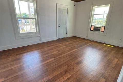Apartment in Haines City, Florida 1 bedroom, 65.03 sq.m. № 1909175 - photo 5