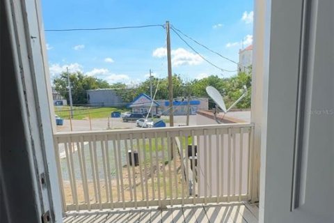 Apartment in Haines City, Florida 1 bedroom, 65.03 sq.m. № 1909175 - photo 13