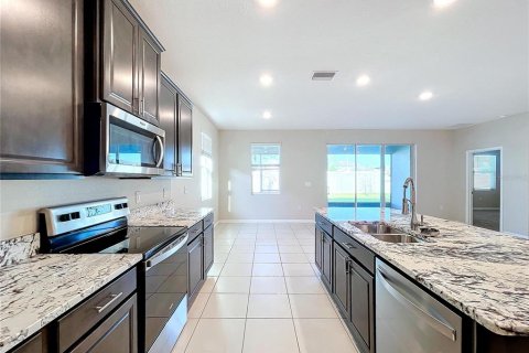 Villa ou maison à vendre à Wesley Chapel, Floride: 4 chambres, 189.24 m2 № 2143735 - photo 25