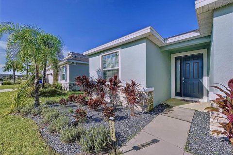 Villa ou maison à vendre à Wesley Chapel, Floride: 4 chambres, 189.24 m2 № 2143735 - photo 4