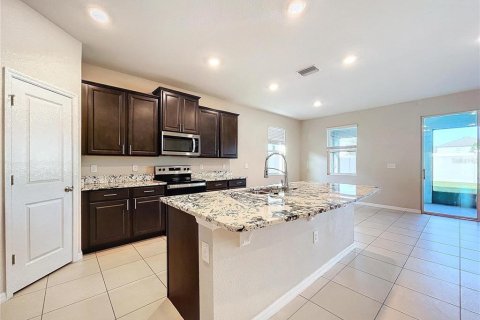 Villa ou maison à vendre à Wesley Chapel, Floride: 4 chambres, 189.24 m2 № 2143735 - photo 24