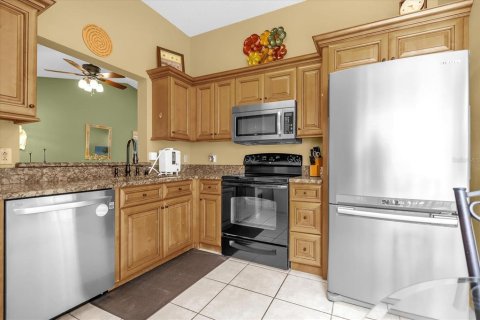 Condominio en venta en Orlando, Florida, 3 dormitorios, 163.88 m2 № 1640946 - foto 4