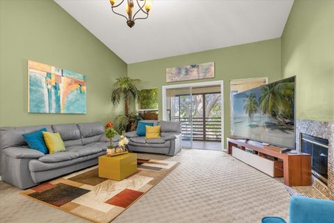 Condominio en venta en Orlando, Florida, 3 dormitorios, 163.88 m2 № 1640946 - foto 25