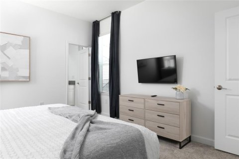 Touwnhouse à vendre à Kissimmee, Floride: 5 chambres, 278.34 m2 № 1744824 - photo 11