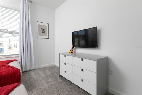 Touwnhouse à vendre à Kissimmee, Floride: 5 chambres, 278.34 m2 № 1744824 - photo 14