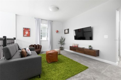 Touwnhouse à vendre à Kissimmee, Floride: 5 chambres, 278.34 m2 № 1744824 - photo 17