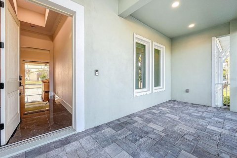 Casa en venta en Apollo Beach, Florida, 4 dormitorios, 251.39 m2 № 1734861 - foto 16