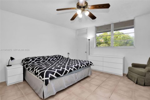Copropriété à vendre à North Miami, Floride: 1 chambre, 67.35 m2 № 2009058 - photo 15