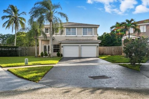 Villa ou maison à vendre à Cooper City, Floride: 4 chambres, 194.91 m2 № 1942393 - photo 2