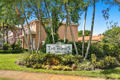 Villa ou maison à vendre à Cooper City, Floride: 4 chambres, 194.91 m2 № 1942393 - photo 4