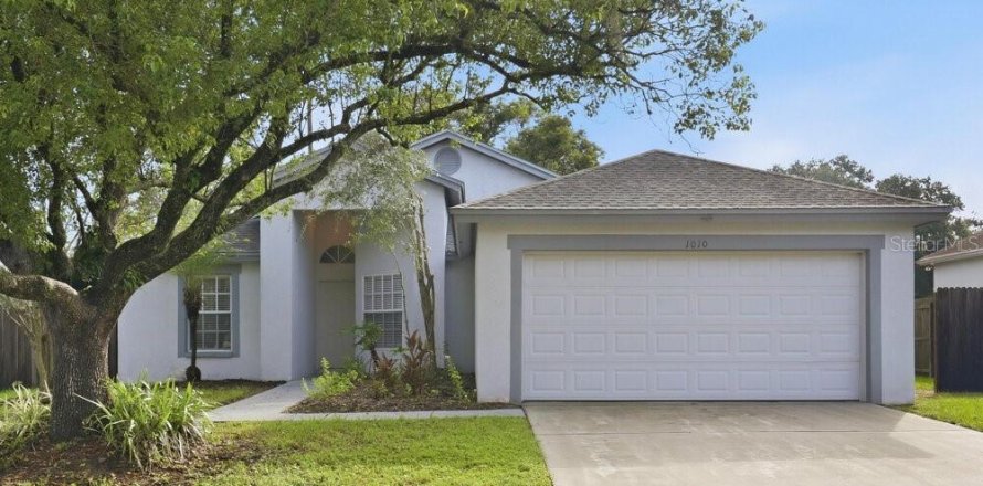 Villa ou maison à Brandon, Floride 3 chambres, 143.53 m2 № 2416948