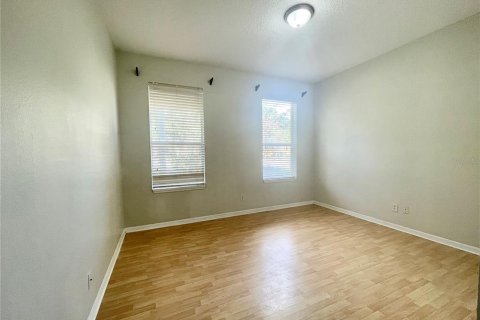 Villa ou maison à louer à Kissimmee, Floride: 5 chambres, 223.99 m2 № 2118284 - photo 30