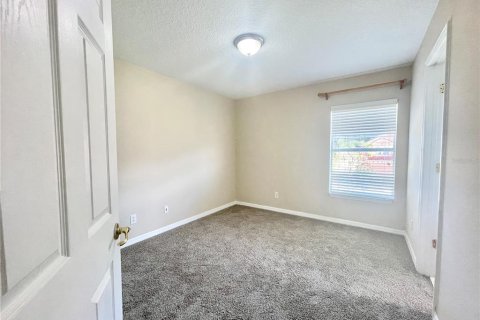 Villa ou maison à louer à Kissimmee, Floride: 5 chambres, 223.99 m2 № 2118284 - photo 20