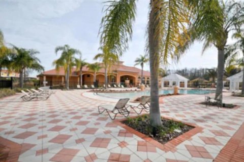 Villa ou maison à louer à Kissimmee, Floride: 5 chambres, 223.99 m2 № 2118284 - photo 5