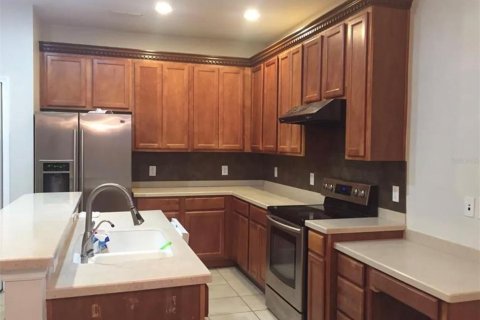 Villa ou maison à louer à Kissimmee, Floride: 5 chambres, 223.99 m2 № 2118284 - photo 9