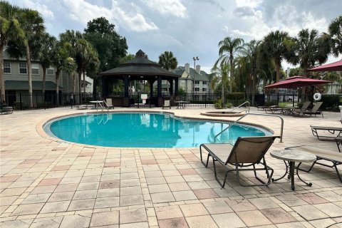 Condo in Orlando, Florida, 2 bedrooms № 2197581 - photo 25