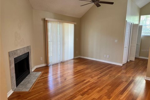 Condo in Orlando, Florida, 2 bedrooms № 2197581 - photo 5