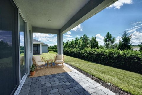 House in Apopka, Florida 4 bedrooms, 216.56 sq.m. № 2396185 - photo 23