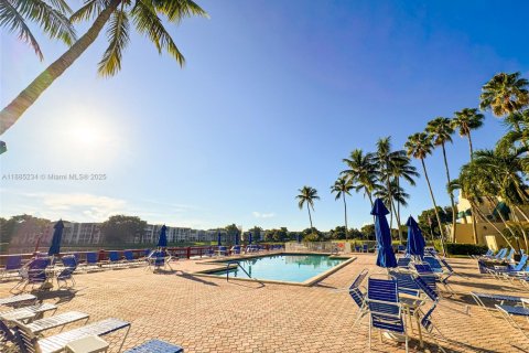 Купить кондоминиум в Дейви, Флорида 2 спальни, 102.19м2, № 1931487 - фото 25