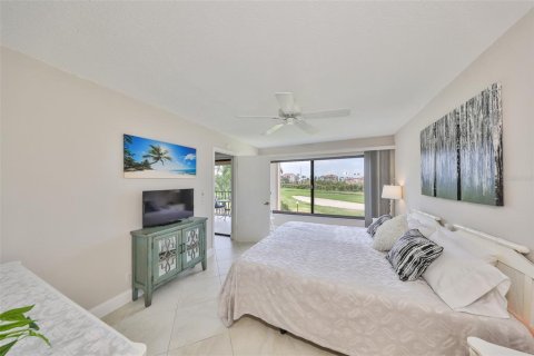 Copropriété à vendre à Saint Petersburg, Floride: 2 chambres, 85.01 m2 № 1914530 - photo 25