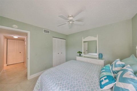 Copropriété à vendre à Saint Petersburg, Floride: 2 chambres, 85.01 m2 № 1914530 - photo 19