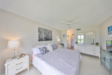 Copropriété à vendre à Saint Petersburg, Floride: 2 chambres, 85.01 m2 № 1914530 - photo 27